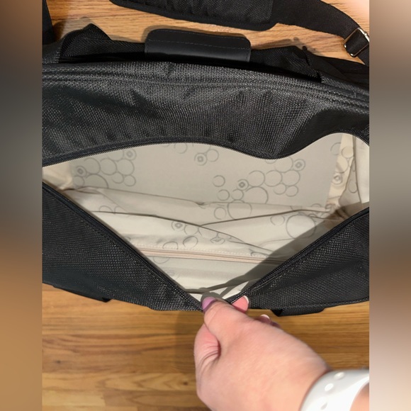 Samsonite Softside Luggage/Suitcase/Carryon/Travel Tote/Overnighter/Weekend Bag - Picture 5 of 13